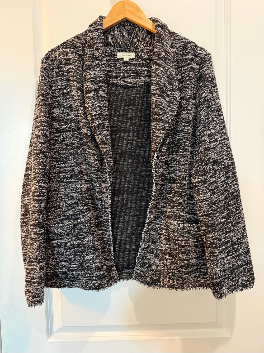 Max Studio Marled Open Front Cardigan Sweater Jacket Black White Large Pockets